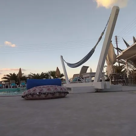 Ecoxenia Aparthotel