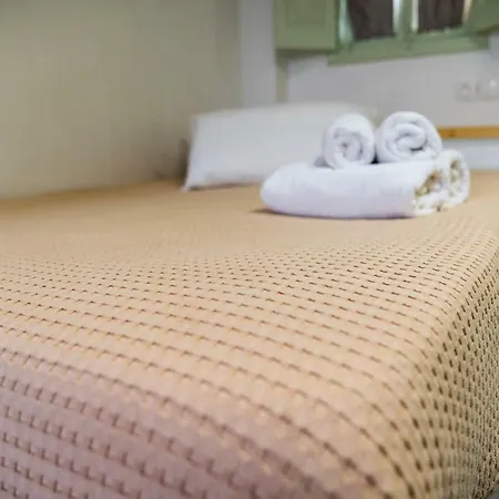 Ecoxenia Aparthotel Ia
