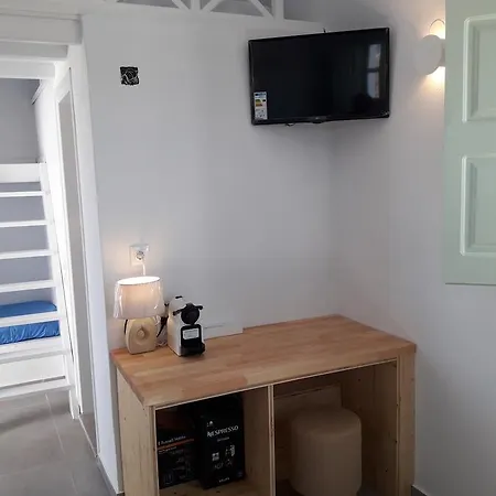 Ecoxenia 3* Oia